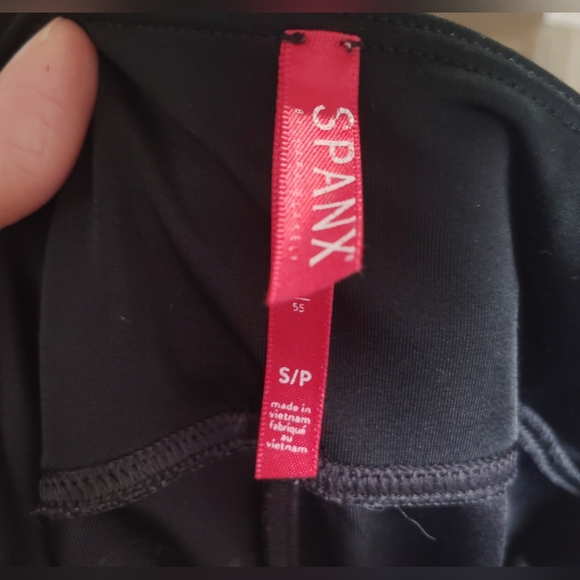SPANX Faux Leather Leggings Sz-S - Picture 6 of 6